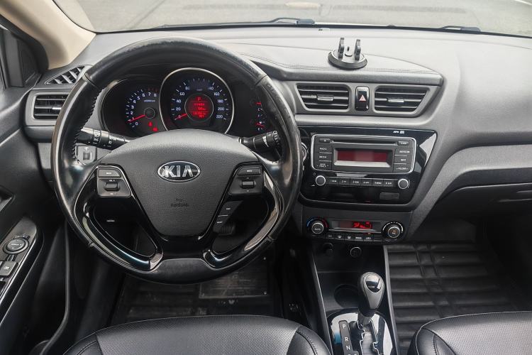 Used Kia K2 2015 Sedan 1.6L Automatic Transmission Premium Steering Wheel