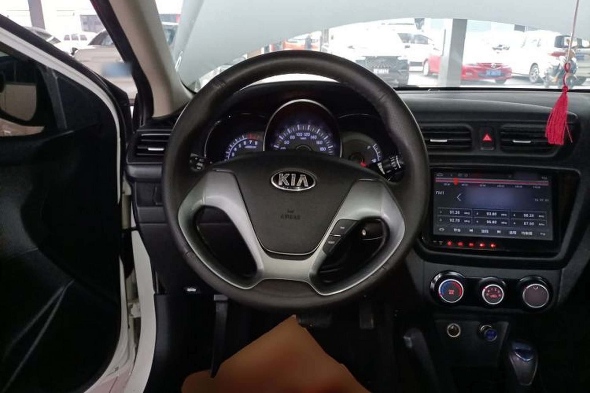 Used Kia K2 2015 Sedan 1.4L Automatic GLS Steering Wheel