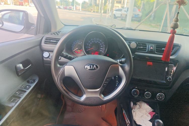Used Kia K2 2015 Sedan 1.4L MT GLS Steering Wheel