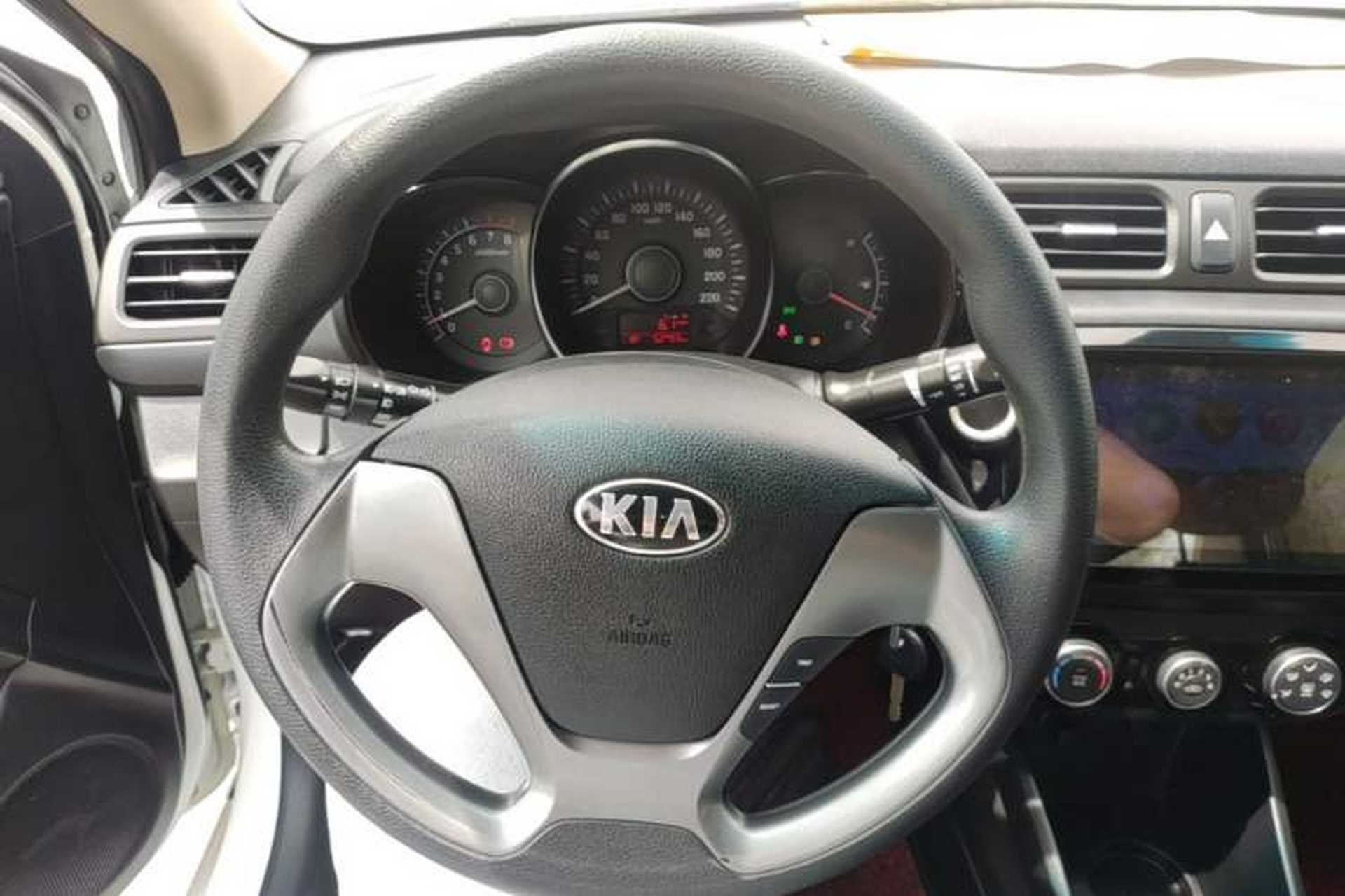 Used Kia K2 2015 Sedan 1.4L MT GLS Steering Wheel