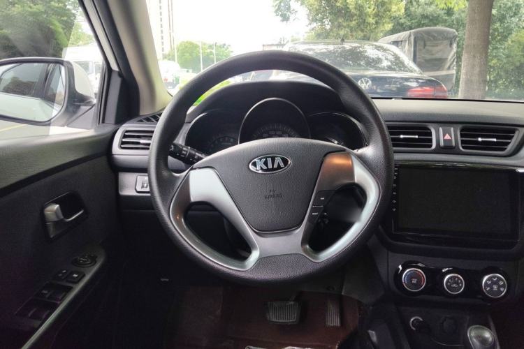 Used Kia K2 2015 Sedan 1.4L Automatic GLS Steering Wheel