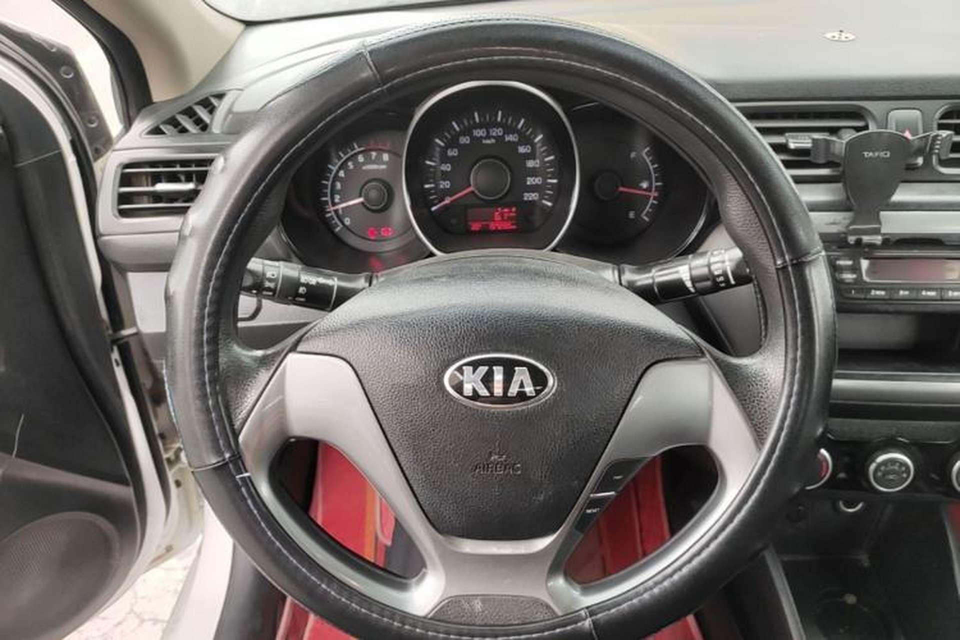 Used Kia K2 2015 Sedan 1.4L MT GLS Steering Wheel