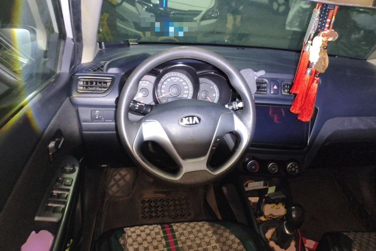 Used Kia K2 2015 Sedan 1.4L MT GLS Steering Wheel