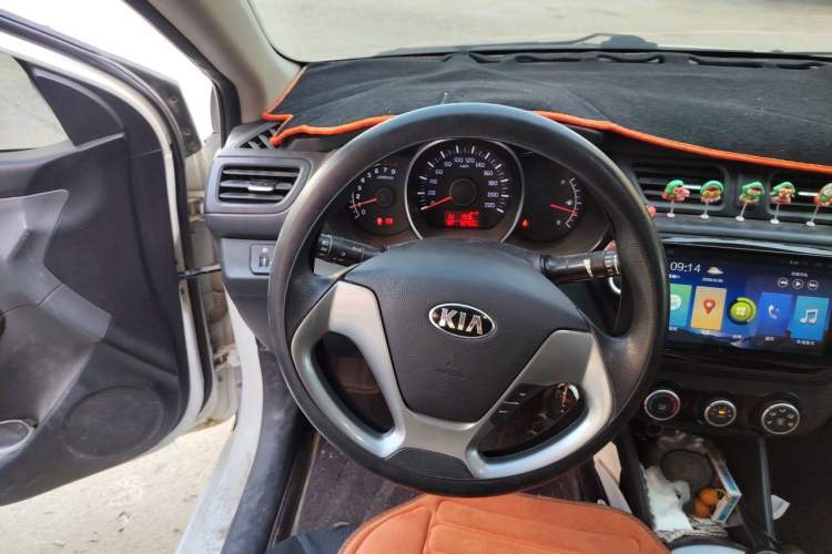 Used Kia K2 2015 Sedan 1.4L Automatic GLS Steering Wheel