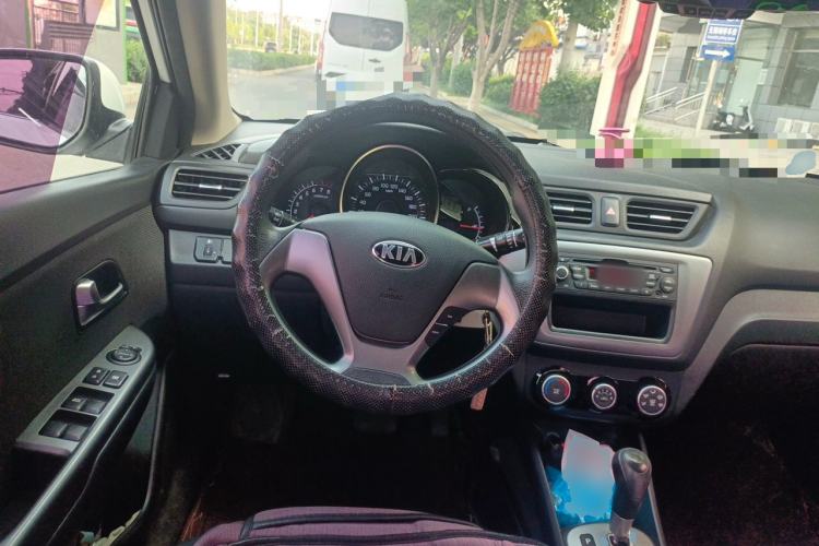 Used Kia K2 2015 Sedan 1.4L Automatic GLS Steering Wheel