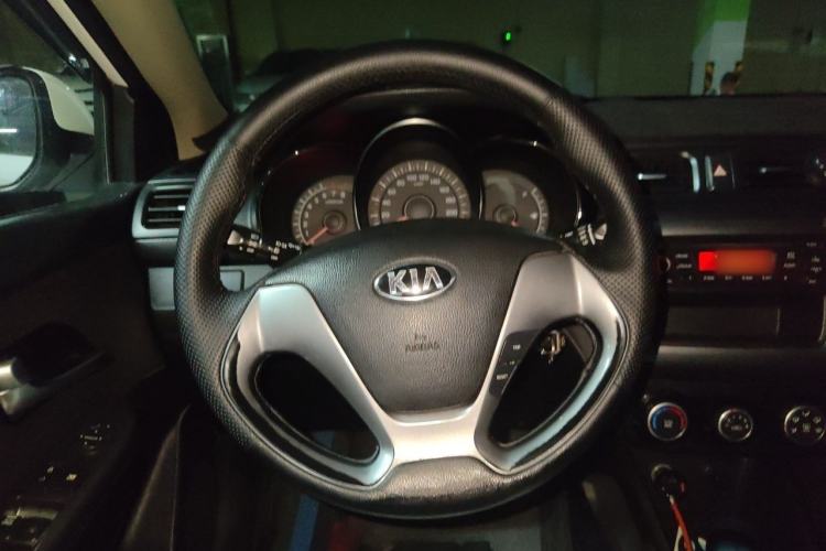 Used Kia K2 2015 Sedan 1.4L MT GLS Steering Wheel