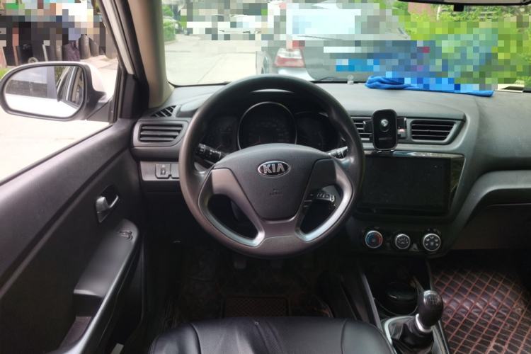 Used Kia K2 2015 Sedan 1.4L MT GLS Steering Wheel