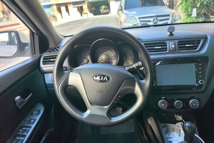 Used Kia K2 2015 Sedan 1.4L Automatic GLS Steering Wheel