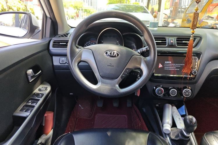 Used Kia K2 2015 Sedan 1.4L MT GLS Steering Wheel