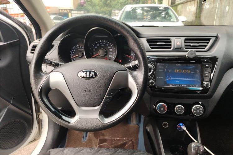 Used Kia K2 2015 Sedan 1.4L MT GLS Steering Wheel