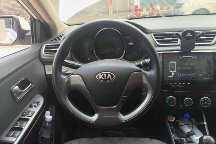 Used Kia K2 2015 Sedan 1.4L MT GLS Steering Wheel