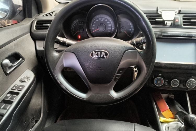Used Kia K2 2015 Sedan 1.4L MT GLS Steering Wheel