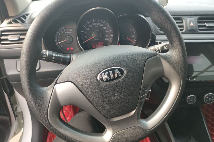Used Kia K2 2015 Sedan 1.4L MT GLS Steering Wheel