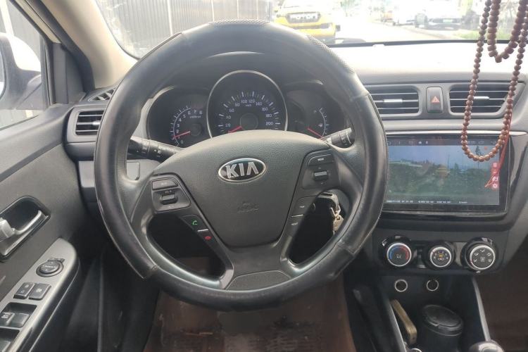 Used Kia K2 2015 Sedan 1.4L MT GLS Steering Wheel