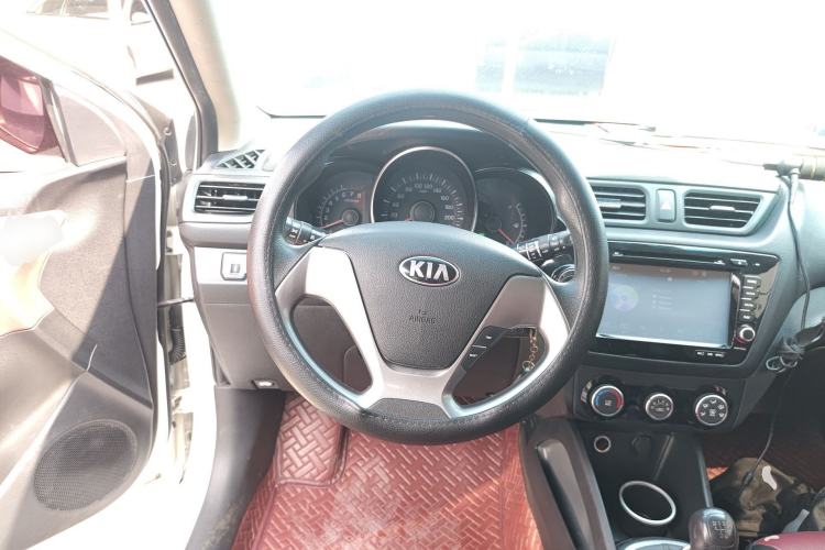 Used Kia K2 2015 Hatchback 1.4L MT GLS Cool Edition Steering Wheel