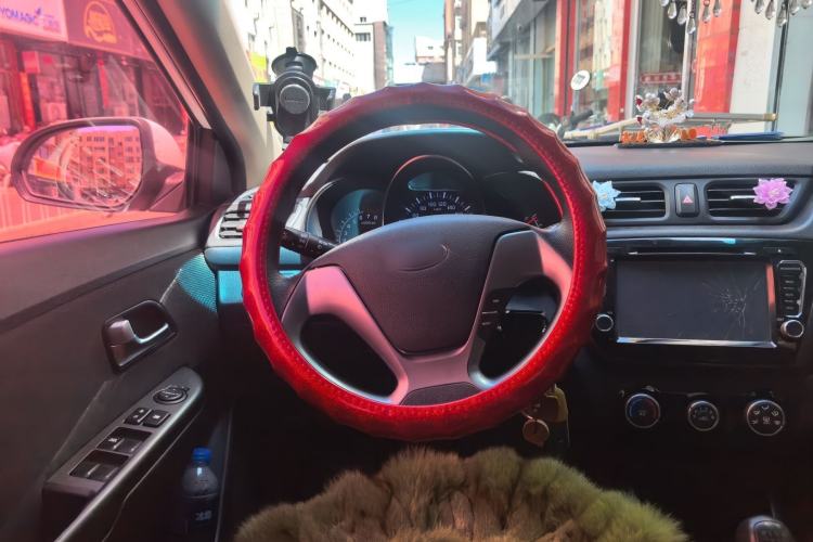 Used Kia K2 2015 Sedan 1.4L Manual Transmission GL Steering Wheel