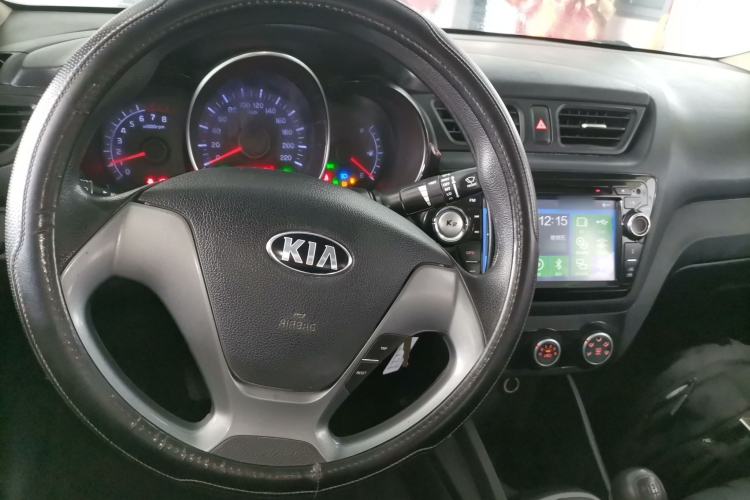 Used Kia K2 2015 Sedan 1.4L MT GLS Steering Wheel