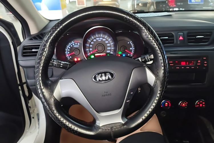 Used Kia K2 2015 Sedan 1.4L MT GLS Steering Wheel