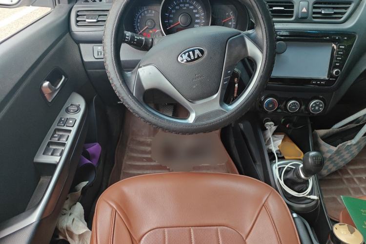 Used Kia K2 2015 Sedan 1.4L MT GLS Steering Wheel