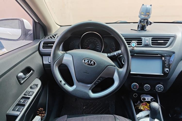 Used Kia K2 2015 Sedan 1.4L Automatic GLS Steering Wheel