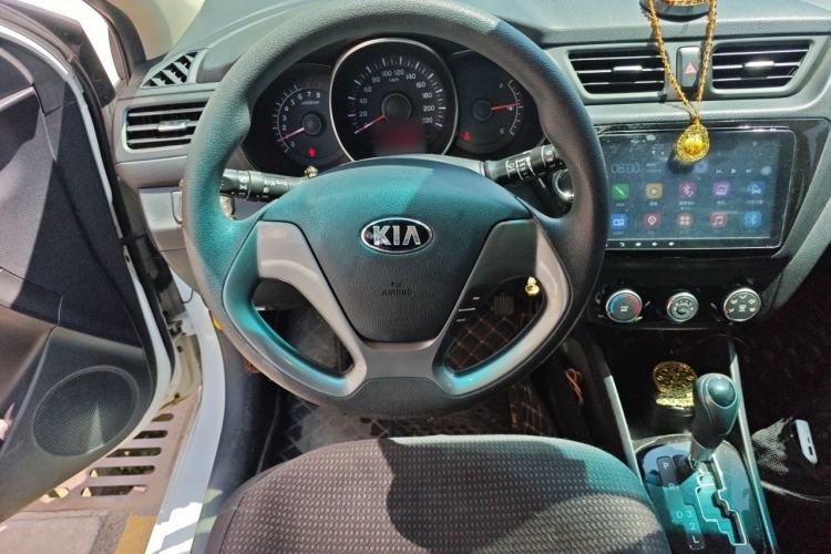 Used Kia K2 2015 Hatchback 1.4L AT GLS Cool Edition Steering Wheel
