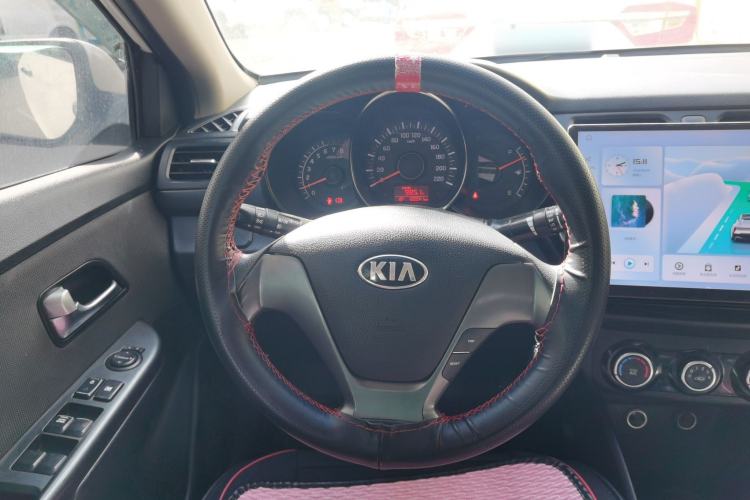 Used Kia K2 2015 Sedan 1.4L MT GLS Steering Wheel