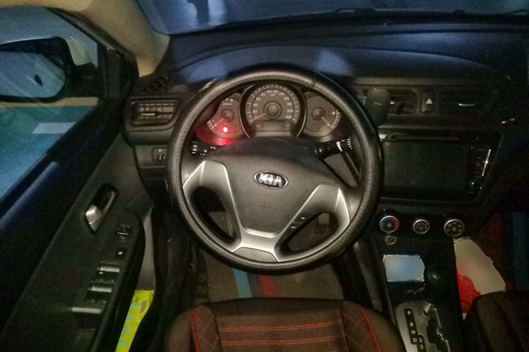 Used Kia K2 2015 Sedan 1.4L Automatic GLS Steering Wheel