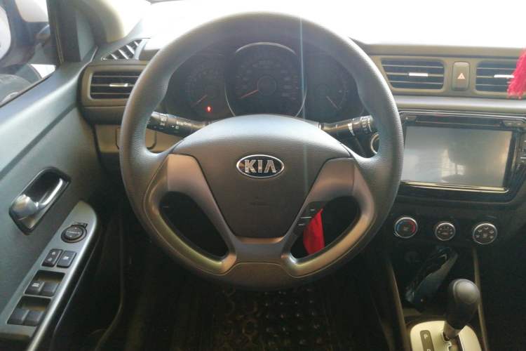 Used Kia K2 2015 Sedan 1.4L Automatic GLS Steering Wheel
