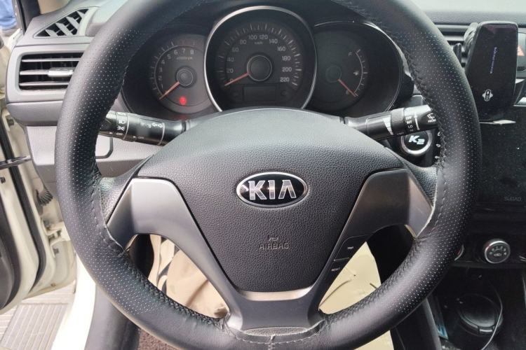 Used Kia K2 2015 Sedan 1.4L MT GLS Steering Wheel