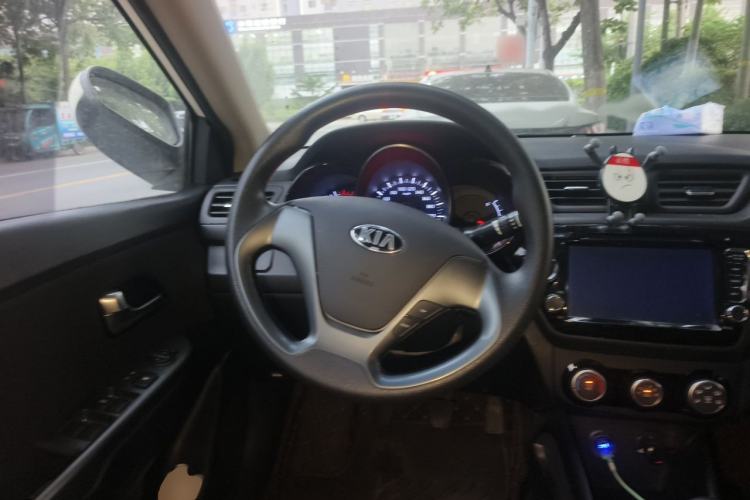 Used Kia K2 2015 Sedan 1.4L MT GLS Steering Wheel