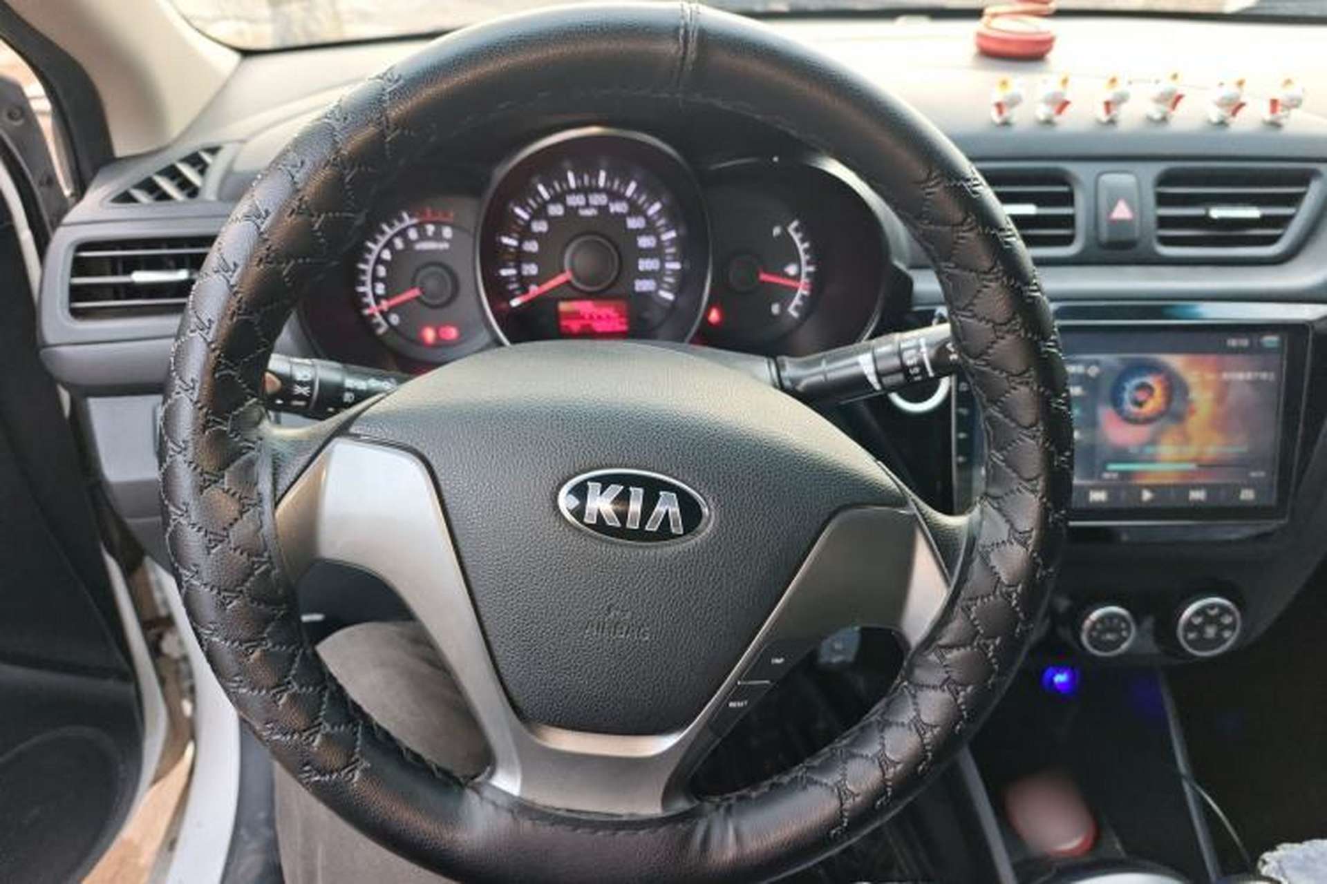 Used Kia K2 2015 Sedan 1.4L MT GLS Steering Wheel