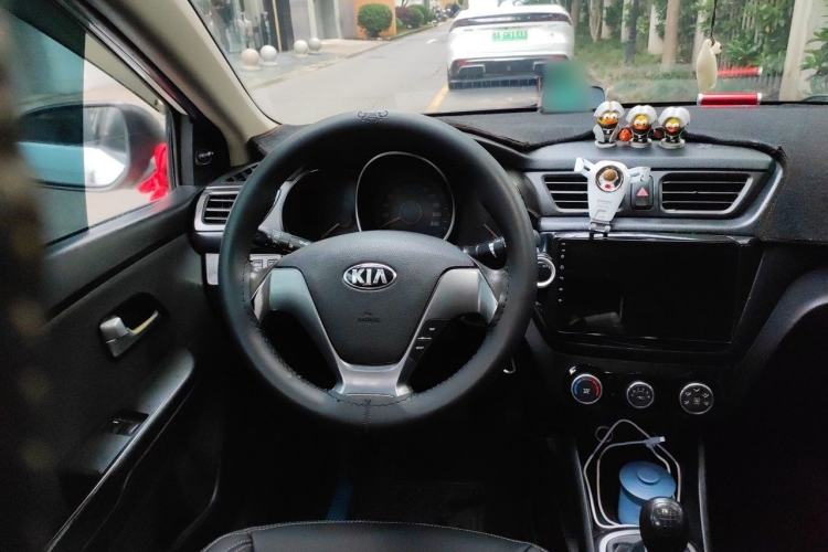 Used Kia K2 2015 Sedan 1.4L Manual Transmission GL Steering Wheel