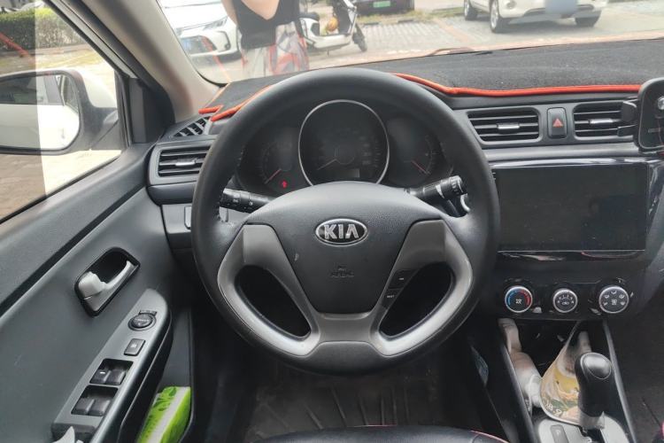 Used Kia K2 2015 Sedan 1.4L Automatic GLS Steering Wheel