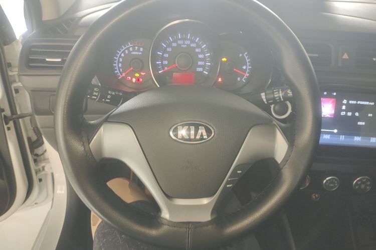 Used Kia K2 2015 Sedan 1.4L MT GLS Steering Wheel