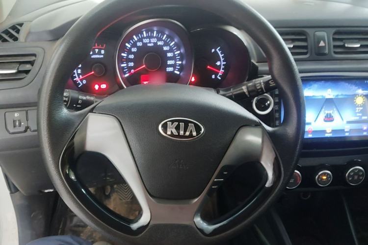 Used Kia K2 2015 Sedan 1.4L MT GLS Steering Wheel