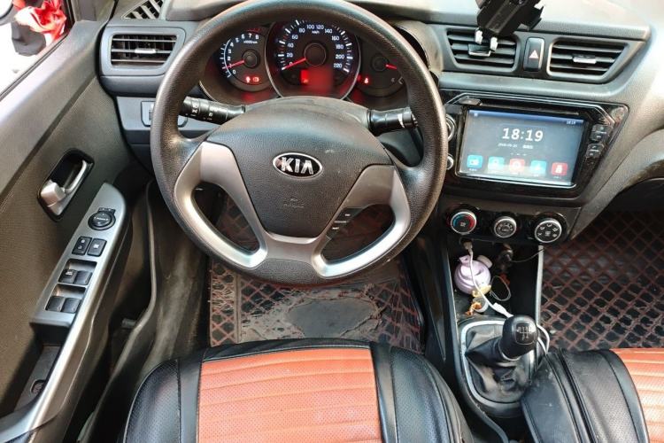 Used Kia K2 2015 Sedan 1.4L MT GLS Steering Wheel