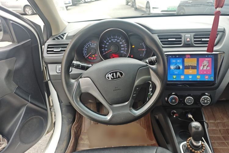 Used Kia K2 2015 Sedan 1.4L Manual Transmission GL Steering Wheel
