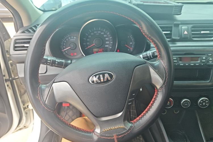 Used Kia K2 2015 Sedan 1.4L MT GLS Steering Wheel