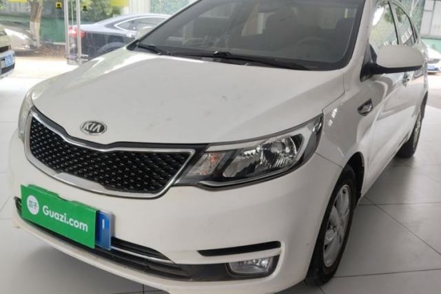 Used Kia K2 2015 Sedan 1.4L MT GLS