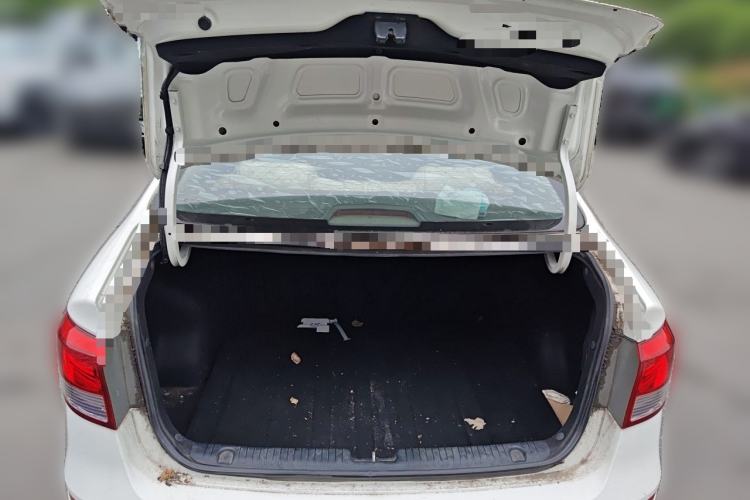 Used Kia K2 2015 Sedan 1.4L MT GLS Trunk