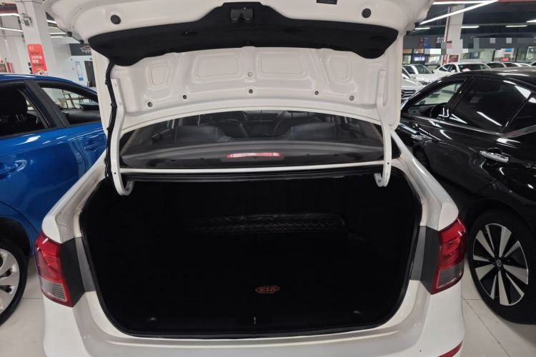 Used Kia K2 2015 Sedan 1.4L Automatic GLS Trunk