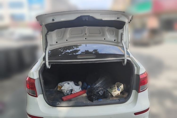 Used Kia K2 2015 Sedan 1.4L MT GLS Trunk
