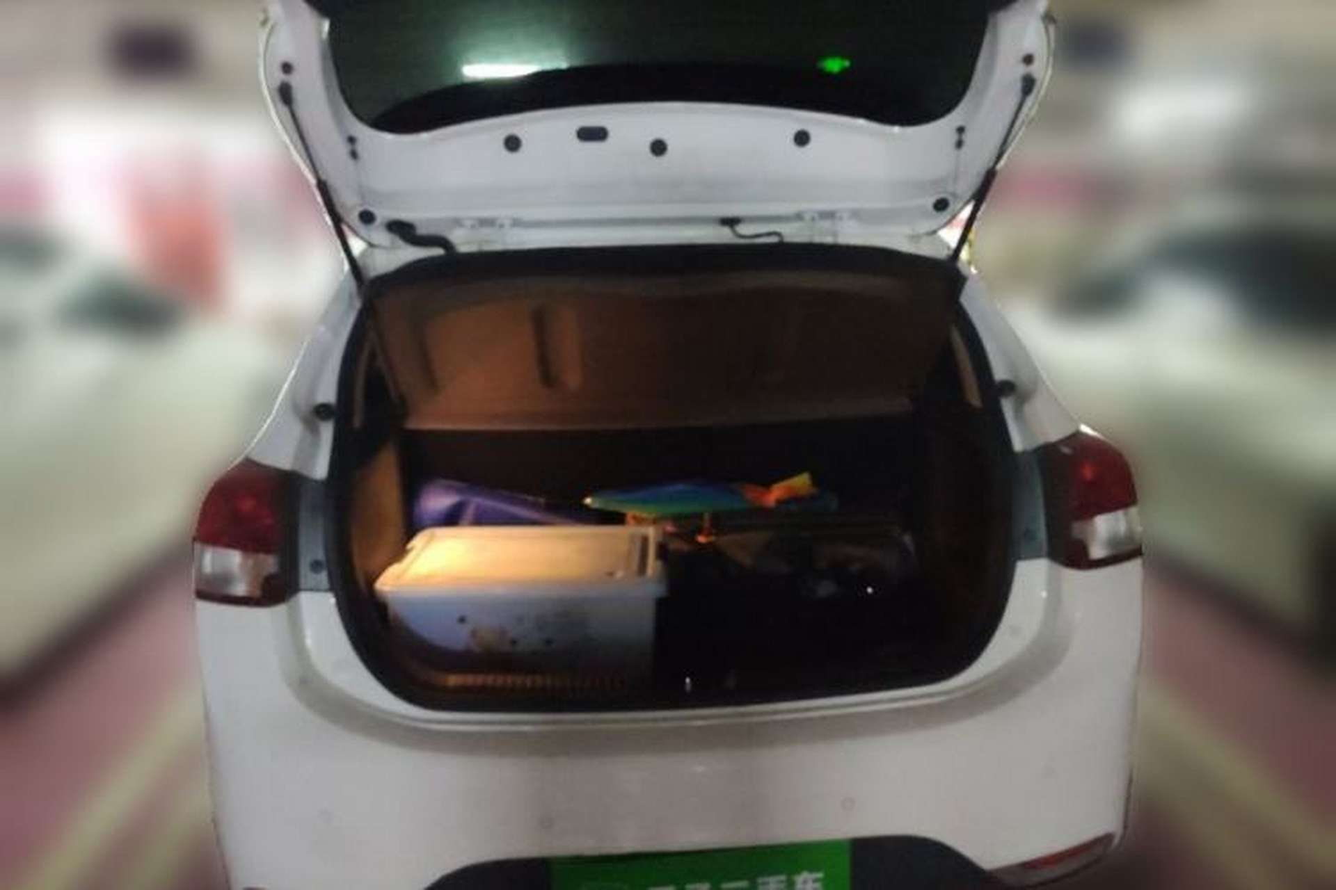 Used Kia K2 2015 Hatchback 1.4L AT GLS Cool Edition Trunk