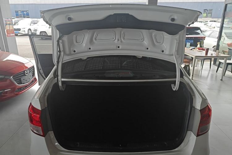 Used Kia K2 2015 Sedan 1.4L Automatic GLS Trunk
