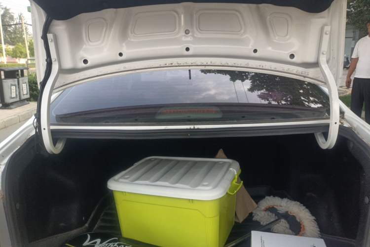 Used Kia K2 2015 Sedan 1.4L Automatic GLS Trunk