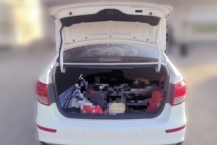 Used Kia K2 2015 Sedan 1.4L MT GLS Trunk