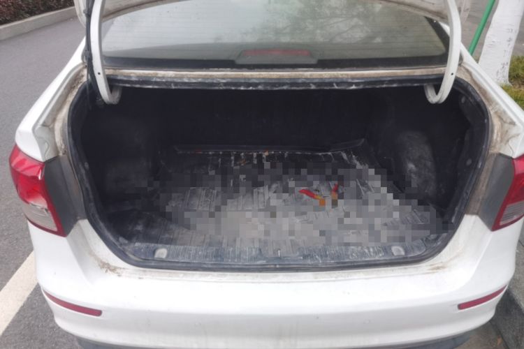 Used Kia K2 2015 Sedan 1.4L MT GLS Trunk