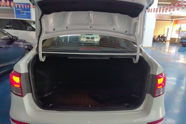 Used Kia K2 2015 Sedan 1.4L Automatic GLS Trunk