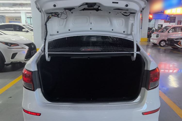 Used Kia K2 2015 Sedan 1.4L Automatic GLS Trunk