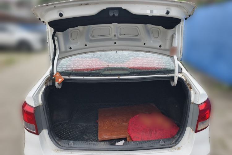 Used Kia K2 2015 Sedan 1.4L MT GLS Trunk
